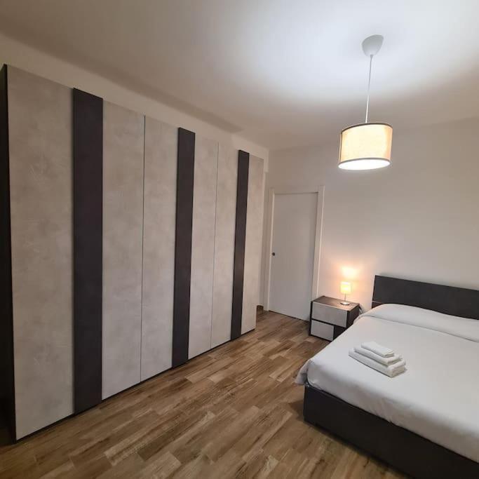 Apartment Garibaldi Павия Екстериор снимка