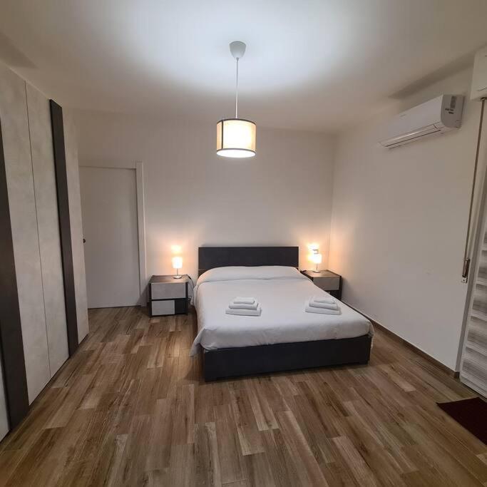 Apartment Garibaldi Павия Екстериор снимка